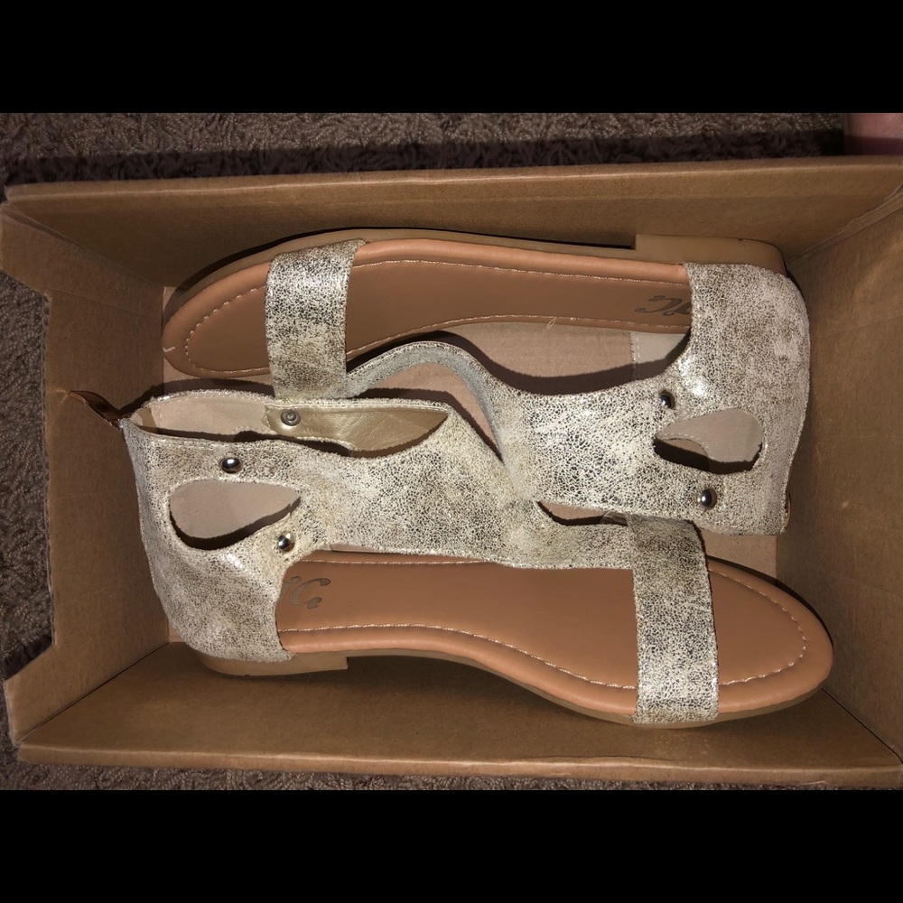 Gold sparkle sandals